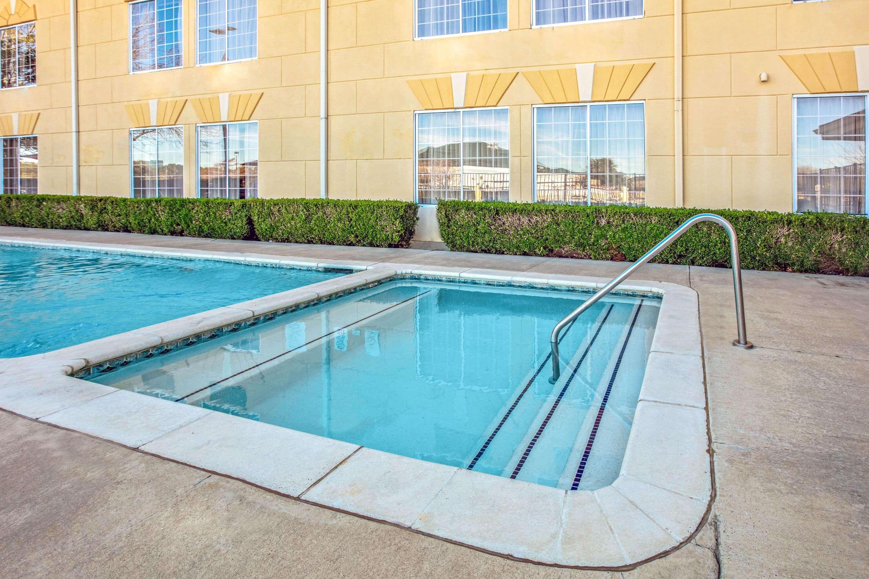 La Quinta By Wyndham Dallas - Las Colinas Hotel Irving Luaran gambar