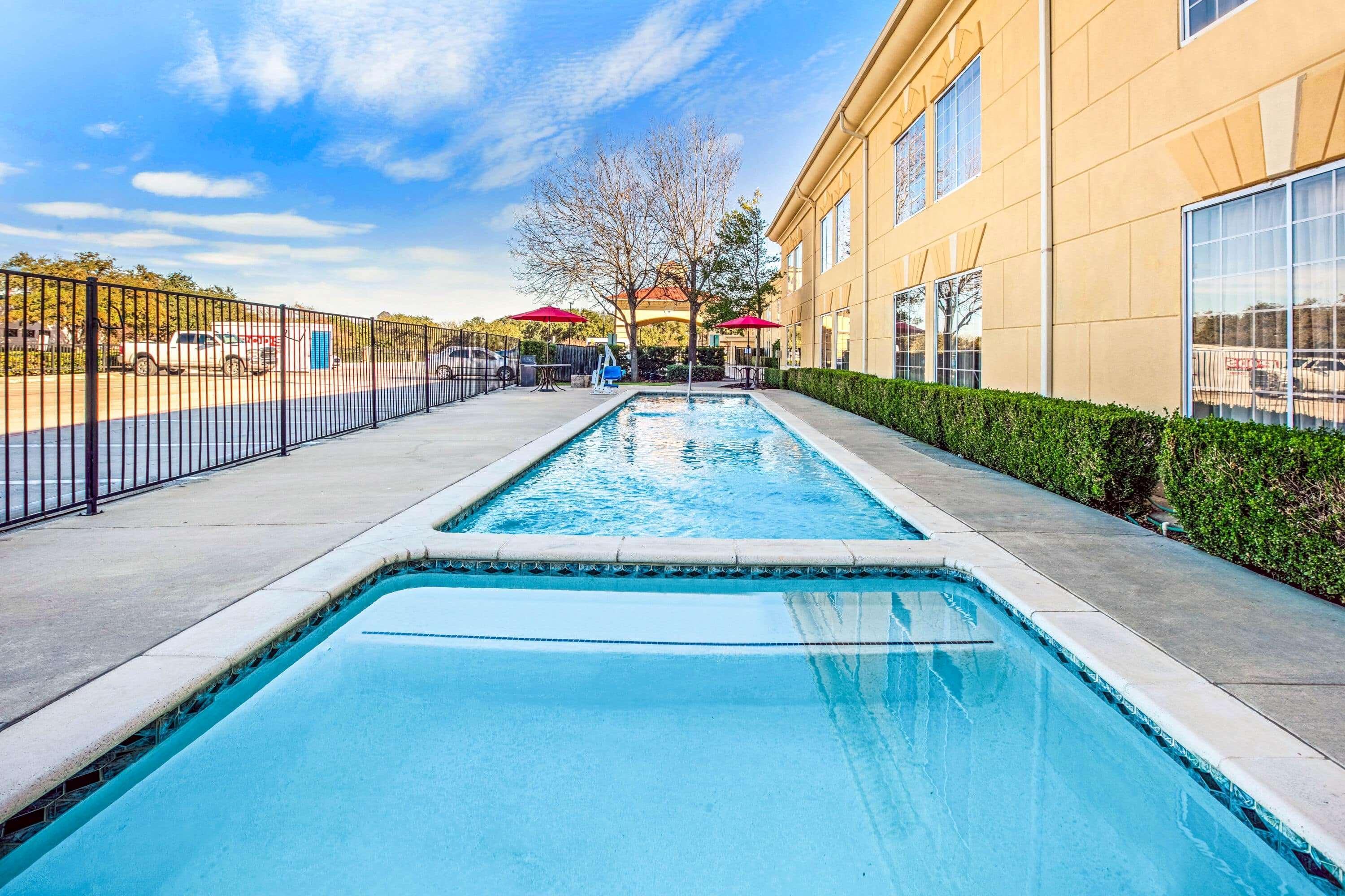 La Quinta By Wyndham Dallas - Las Colinas Hotel Irving Luaran gambar